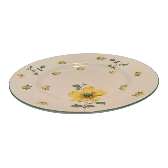 Royal Victoria Yellow Flower Plate – Fine Bone China England - Picture 5 of 5